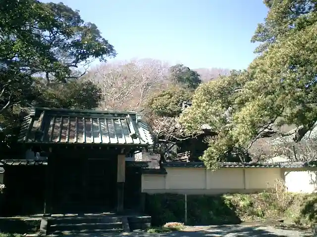 英勝寺の山門・神門