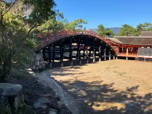 厳島神社(広島県)
