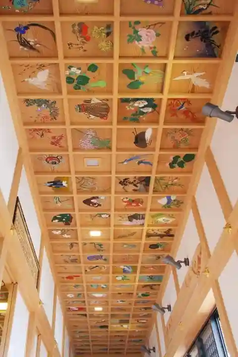 法話と天井絵の寺 観音寺の芸術