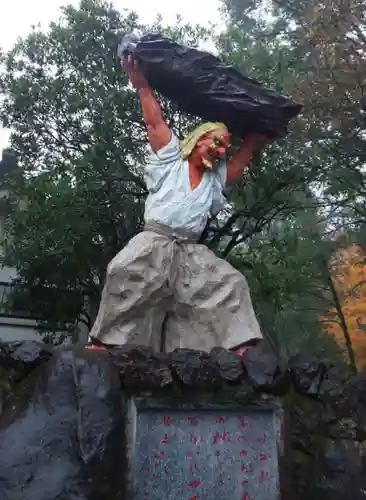 天岩戸神社の像