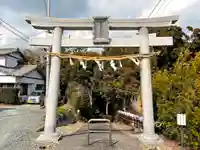 曽許乃御立神社の鳥居