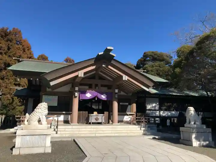 皇大神宮(烏森神社)の{uncategorized: "未分類", other: "その他", undefined: "問題あり", building: "その他建物", grave: "お墓", sacred_gate: "鳥居", guardian: "狛犬", statue: "像", buddha: "仏像", history: "歴史", nature: "自然", garden: "庭園", animal: "動物", pagoda: "塔", temizu: "手水舎", mountain_gate: "山門・神門", sanctuary: "本殿・本堂", subordinate: "末社・摂社", art: "芸術", scenery: "景色", jizo: "地蔵", ema: "絵馬", goshuin: "御朱印", omikuji: "おみくじ", items: "授与品その他", amulet: "お守り", goshuincho: "御朱印帳", eats: "食事", festival: "お祭り", votive_dance: "神楽", shichigosan: "七五三参", wedding: "結婚式", experience: "体験その他", initially: "初詣", around: "周辺", anti_infection: "感染症対策"}