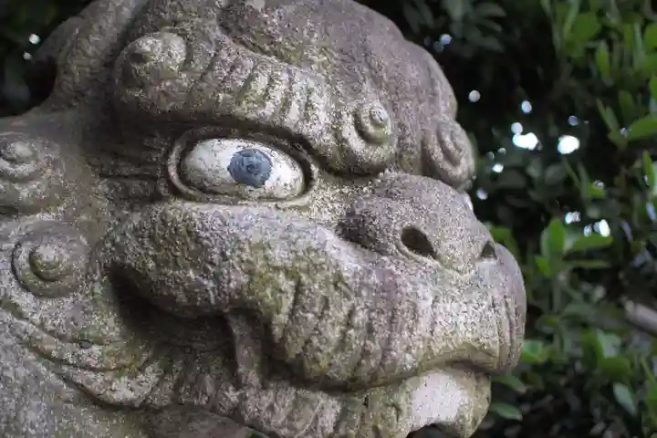 高﨑神社の狛犬