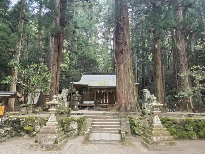 室生龍穴神社(奈良県)