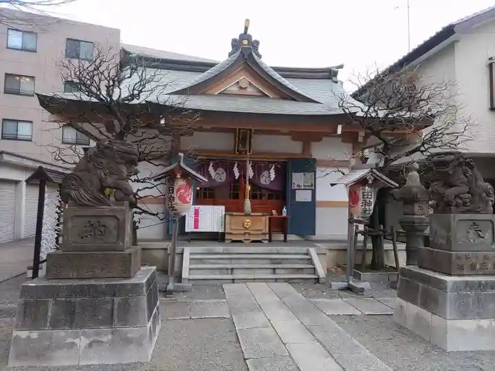 穏田神社の本殿・本堂