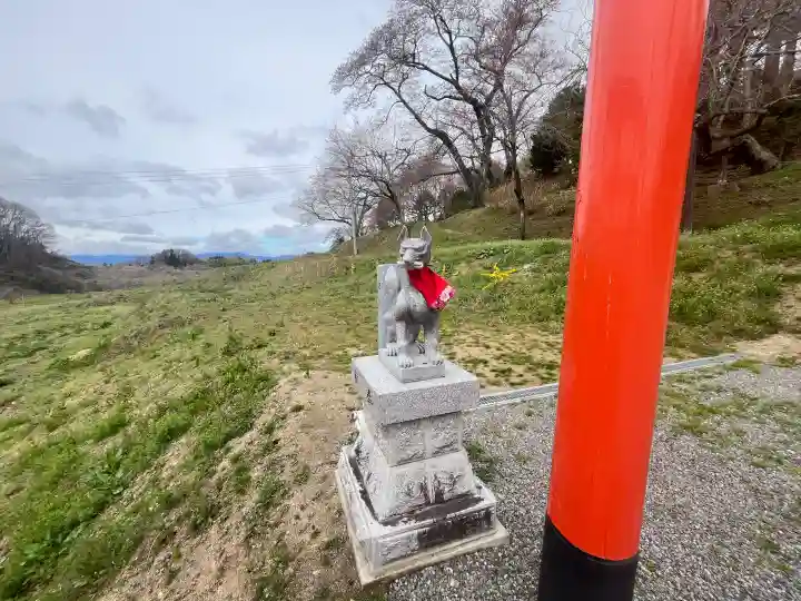 高屋敷稲荷神社の{uncategorized: "未分類", other: "その他", undefined: "問題あり", building: "その他建物", grave: "お墓", sacred_gate: "鳥居", guardian: "狛犬", statue: "像", buddha: "仏像", history: "歴史", nature: "自然", garden: "庭園", animal: "動物", pagoda: "塔", temizu: "手水舎", mountain_gate: "山門・神門", sanctuary: "本殿・本堂", subordinate: "末社・摂社", art: "芸術", scenery: "景色", jizo: "地蔵", ema: "絵馬", goshuin: "御朱印", omikuji: "おみくじ", items: "授与品その他", amulet: "お守り", goshuincho: "御朱印帳", eats: "食事", festival: "お祭り", votive_dance: "神楽", shichigosan: "七五三参", wedding: "結婚式", experience: "体験その他", initially: "初詣", around: "周辺", anti_infection: "感染症対策"}