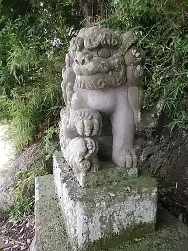 阿久津「田村神社」（郡山市阿久津町）旧社名：伊豆箱根三嶋三社の狛犬