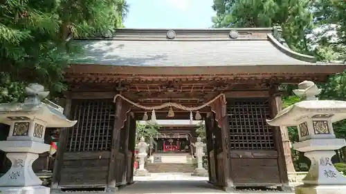 河口浅間神社の山門