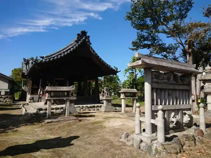 三嶋神社の本殿・本堂