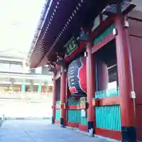 浅草寺の{uncategorized: "未分類", other: "その他", undefined: "問題あり", building: "その他建物", grave: "お墓", sacred_gate: "鳥居", guardian: "狛犬", statue: "像", buddha: "仏像", history: "歴史", nature: "自然", garden: "庭園", animal: "動物", pagoda: "塔", temizu: "手水舎", mountain_gate: "山門・神門", sanctuary: "本殿・本堂", subordinate: "末社・摂社", art: "芸術", scenery: "景色", jizo: "地蔵", ema: "絵馬", goshuin: "御朱印", omikuji: "おみくじ", items: "授与品その他", amulet: "お守り", goshuincho: "御朱印帳", eats: "食事", festival: "お祭り", votive_dance: "神楽", shichigosan: "七五三参", wedding: "結婚式", experience: "体験その他", initially: "初詣", around: "周辺", anti_infection: "感染症対策"}