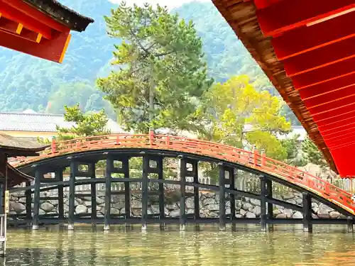 厳島神社(広島県)