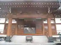 梅洞寺の本殿・本堂