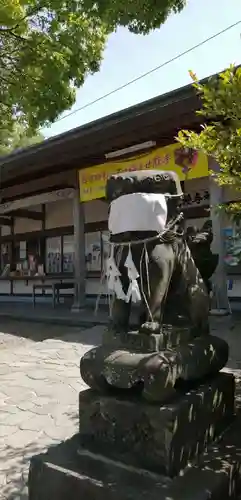 四山神社の狛犬