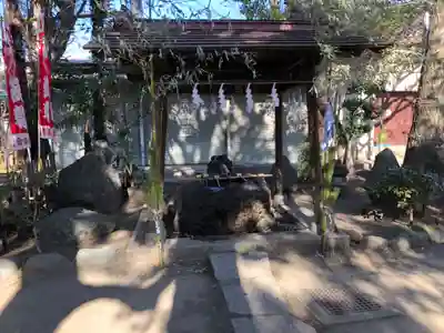 大川町氷川神社の手水舎