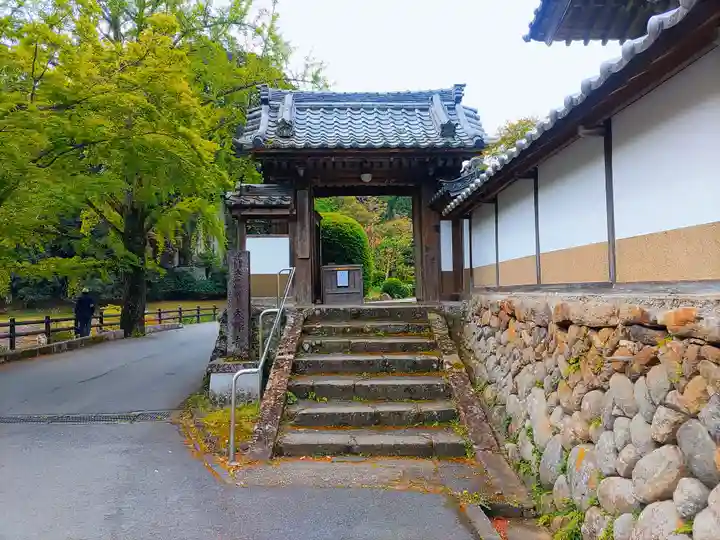 大野寺の山門・神門