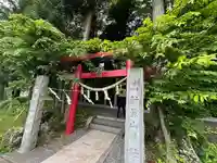 新屋山神社(山梨県)