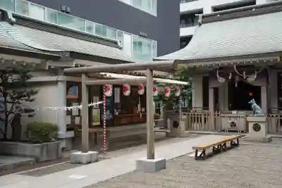 宮益御嶽神社の鳥居