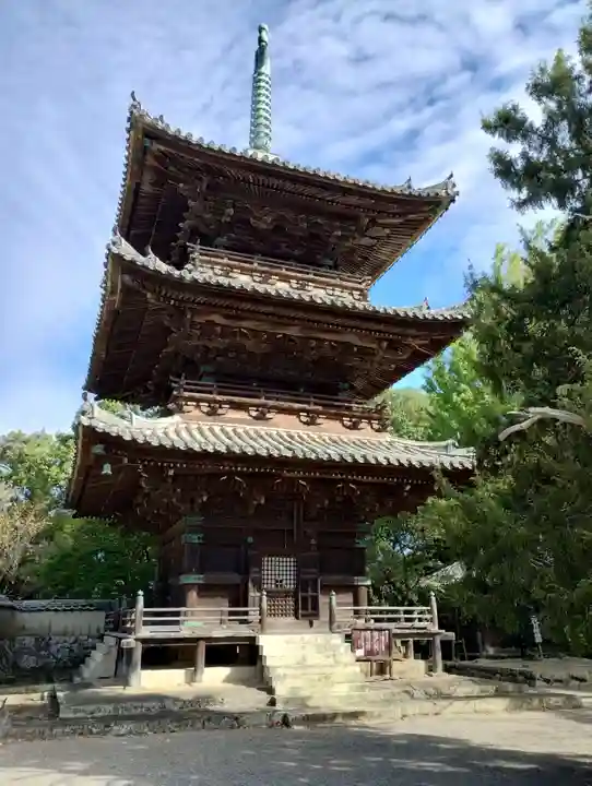 道成寺の塔