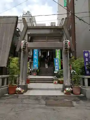 烏森神社の鳥居