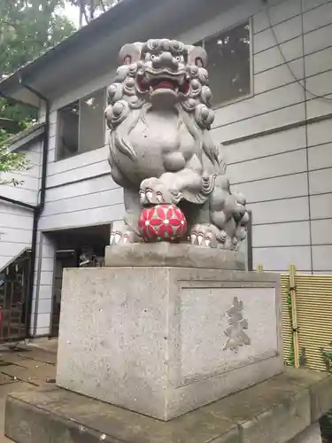 神明氷川神社の狛犬