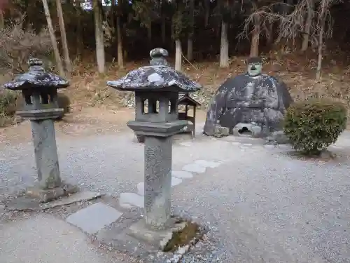 万治の石仏(長野県)
