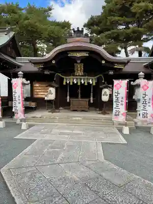 艮神社の本殿・本堂