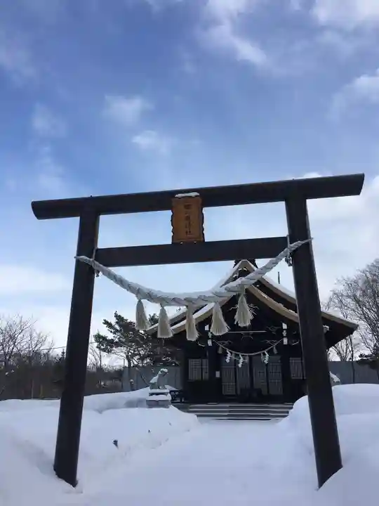 西の里神社の鳥居