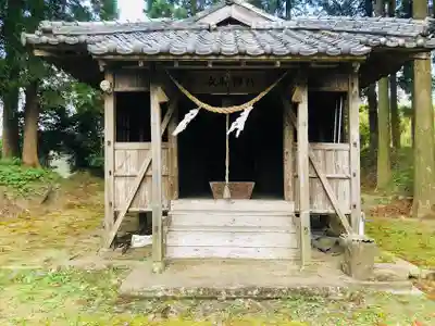 女躰神社の本殿・本堂
