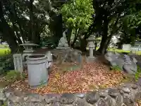 柿本神社の{uncategorized: "未分類", other: "その他", undefined: "問題あり", building: "その他建物", grave: "お墓", sacred_gate: "鳥居", guardian: "狛犬", statue: "像", buddha: "仏像", history: "歴史", nature: "自然", garden: "庭園", animal: "動物", pagoda: "塔", temizu: "手水舎", mountain_gate: "山門・神門", sanctuary: "本殿・本堂", subordinate: "末社・摂社", art: "芸術", scenery: "景色", jizo: "地蔵", ema: "絵馬", goshuin: "御朱印", omikuji: "おみくじ", items: "授与品その他", amulet: "お守り", goshuincho: "御朱印帳", eats: "食事", festival: "お祭り", votive_dance: "神楽", shichigosan: "七五三参", wedding: "結婚式", experience: "体験その他", initially: "初詣", around: "周辺", anti_infection: "感染症対策"}