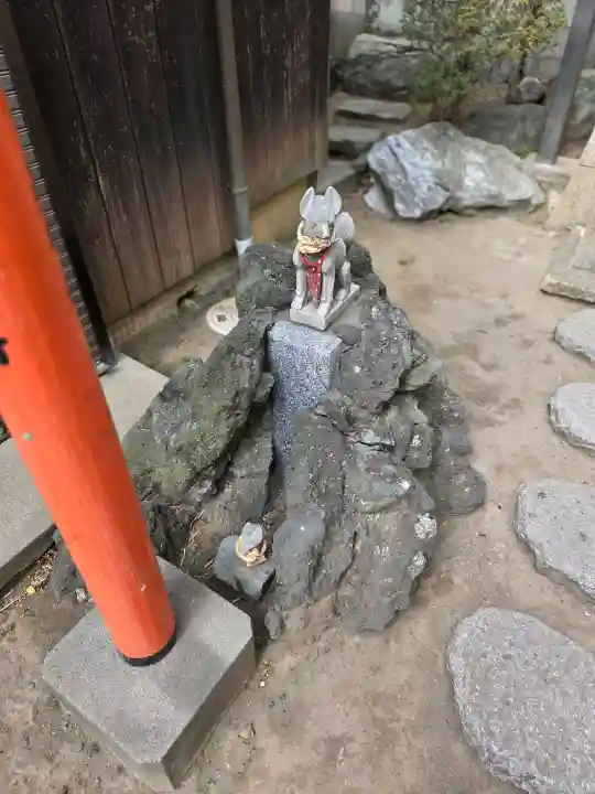 薬師神社の{uncategorized: "未分類", other: "その他", undefined: "問題あり", building: "その他建物", grave: "お墓", sacred_gate: "鳥居", guardian: "狛犬", statue: "像", buddha: "仏像", history: "歴史", nature: "自然", garden: "庭園", animal: "動物", pagoda: "塔", temizu: "手水舎", mountain_gate: "山門・神門", sanctuary: "本殿・本堂", subordinate: "末社・摂社", art: "芸術", scenery: "景色", jizo: "地蔵", ema: "絵馬", goshuin: "御朱印", omikuji: "おみくじ", items: "授与品その他", amulet: "お守り", goshuincho: "御朱印帳", eats: "食事", festival: "お祭り", votive_dance: "神楽", shichigosan: "七五三参", wedding: "結婚式", experience: "体験その他", initially: "初詣", around: "周辺", anti_infection: "感染症対策"}