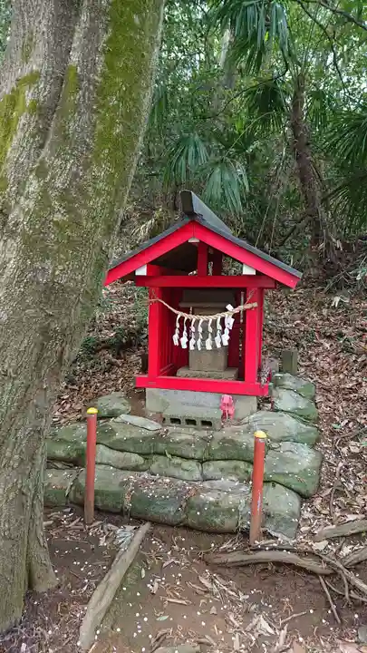 大麻止乃豆乃天神社の末社・摂社