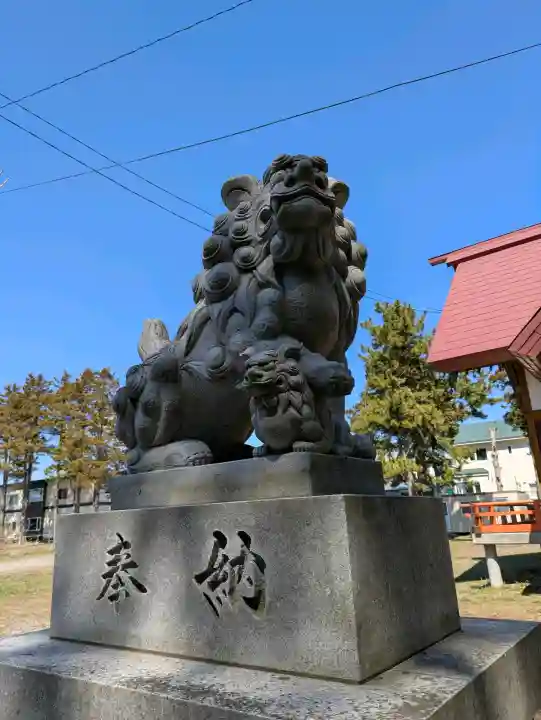 神山稲荷神社の{uncategorized: "未分類", other: "その他", undefined: "問題あり", building: "その他建物", grave: "お墓", sacred_gate: "鳥居", guardian: "狛犬", statue: "像", buddha: "仏像", history: "歴史", nature: "自然", garden: "庭園", animal: "動物", pagoda: "塔", temizu: "手水舎", mountain_gate: "山門・神門", sanctuary: "本殿・本堂", subordinate: "末社・摂社", art: "芸術", scenery: "景色", jizo: "地蔵", ema: "絵馬", goshuin: "御朱印", omikuji: "おみくじ", items: "授与品その他", amulet: "お守り", goshuincho: "御朱印帳", eats: "食事", festival: "お祭り", votive_dance: "神楽", shichigosan: "七五三参", wedding: "結婚式", experience: "体験その他", initially: "初詣", around: "周辺", anti_infection: "感染症対策"}