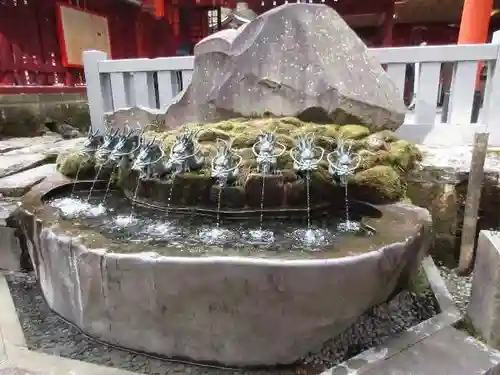 箱根神社の手水舎