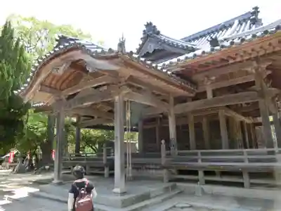 普賢寺の本殿・本堂