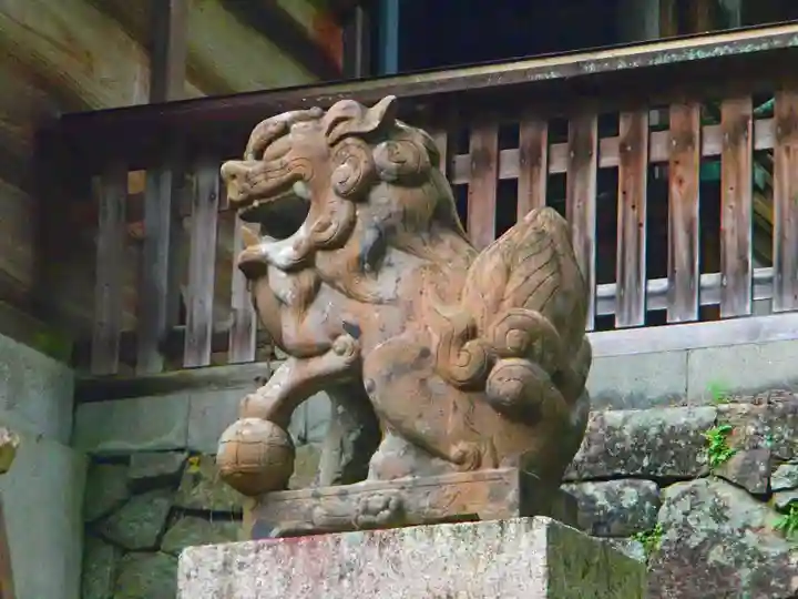 金峰神社の狛犬