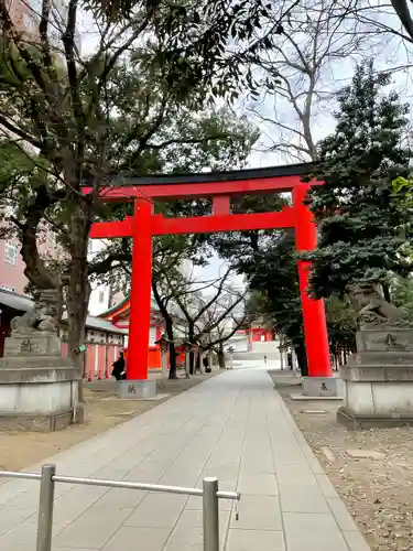 花園神社の鳥居