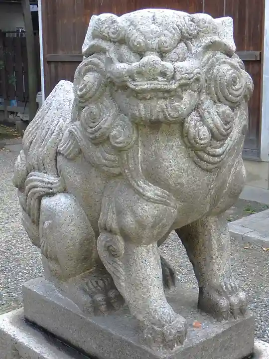 四貫島住吉神社の狛犬