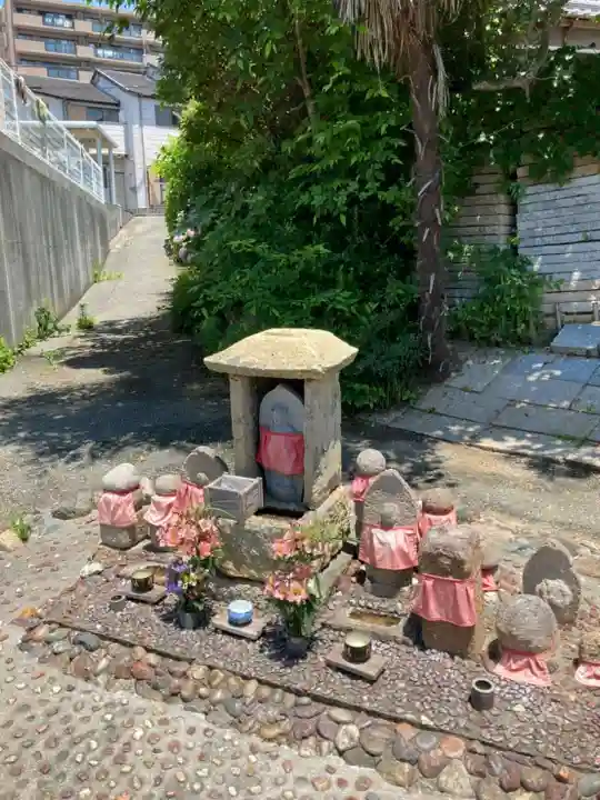 観音寺の地蔵