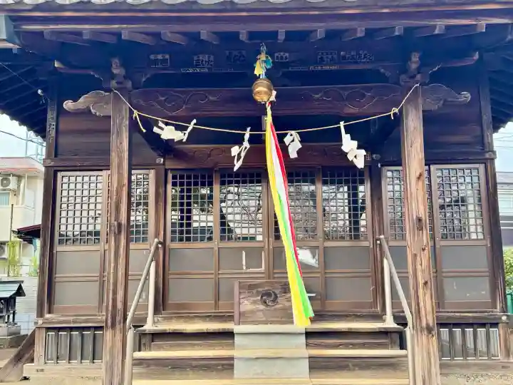 天祖神社の{uncategorized: "未分類", other: "その他", undefined: "問題あり", building: "その他建物", grave: "お墓", sacred_gate: "鳥居", guardian: "狛犬", statue: "像", buddha: "仏像", history: "歴史", nature: "自然", garden: "庭園", animal: "動物", pagoda: "塔", temizu: "手水舎", mountain_gate: "山門・神門", sanctuary: "本殿・本堂", subordinate: "末社・摂社", art: "芸術", scenery: "景色", jizo: "地蔵", ema: "絵馬", goshuin: "御朱印", omikuji: "おみくじ", items: "授与品その他", amulet: "お守り", goshuincho: "御朱印帳", eats: "食事", festival: "お祭り", votive_dance: "神楽", shichigosan: "七五三参", wedding: "結婚式", experience: "体験その他", initially: "初詣", around: "周辺", anti_infection: "感染症対策"}
