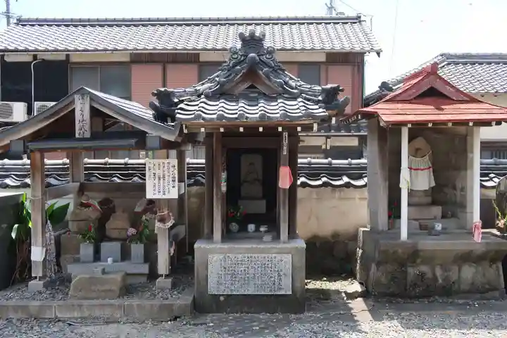 来応寺の末社・摂社