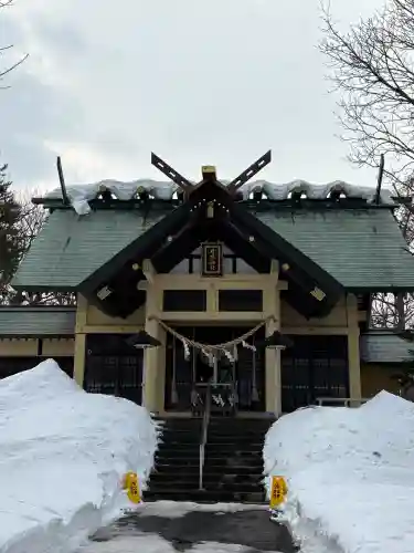 月寒神社の{uncategorized: "未分類", other: "その他", undefined: "問題あり", building: "その他建物", grave: "お墓", sacred_gate: "鳥居", guardian: "狛犬", statue: "像", buddha: "仏像", history: "歴史", nature: "自然", garden: "庭園", animal: "動物", pagoda: "塔", temizu: "手水舎", mountain_gate: "山門・神門", sanctuary: "本殿・本堂", subordinate: "末社・摂社", art: "芸術", scenery: "景色", jizo: "地蔵", ema: "絵馬", goshuin: "御朱印", omikuji: "おみくじ", items: "授与品その他", amulet: "お守り", goshuincho: "御朱印帳", eats: "食事", festival: "お祭り", votive_dance: "神楽", shichigosan: "七五三参", wedding: "結婚式", experience: "体験その他", initially: "初詣", around: "周辺", anti_infection: "感染症対策"}