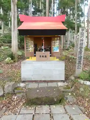 神社（洞爺湖中の島）の本殿・本堂