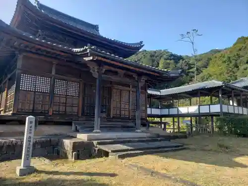 西福寺の本殿