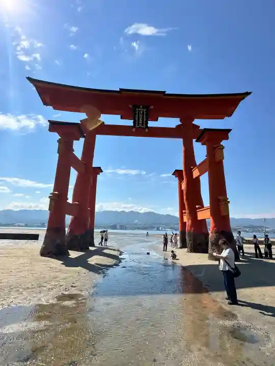 厳島神社(広島県)