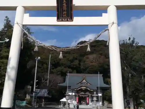 三熊野神社の鳥居