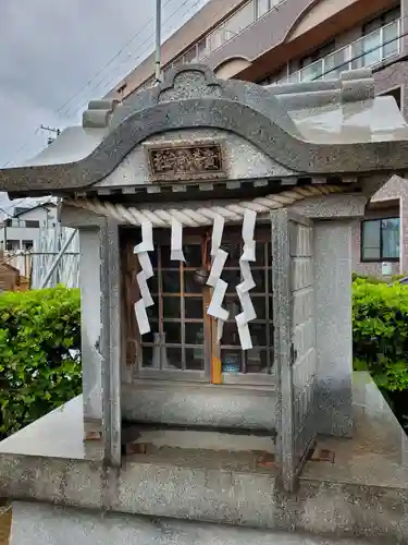 貴崎神社の本殿・本堂