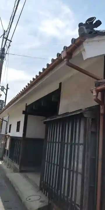 大養寺の山門・神門