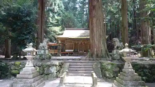 室生龍穴神社のその他建物