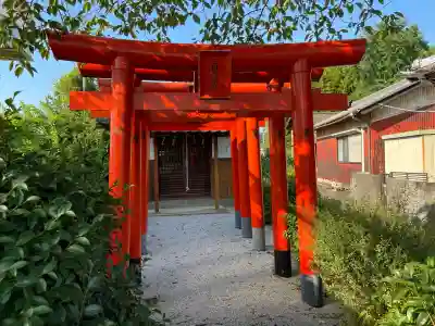 新出稲荷(三國稲荷社)(三重県)