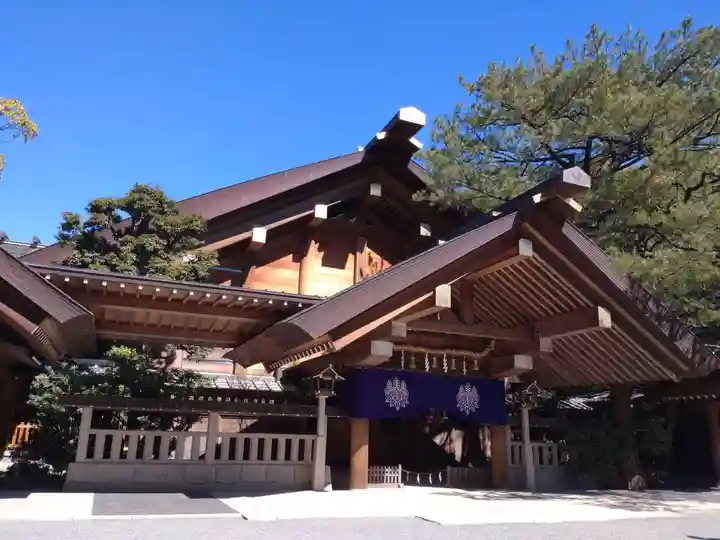 熱田神宮の本殿・本堂